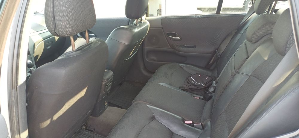 Renault Laguna Dinamyque 1.9 dci din 2005