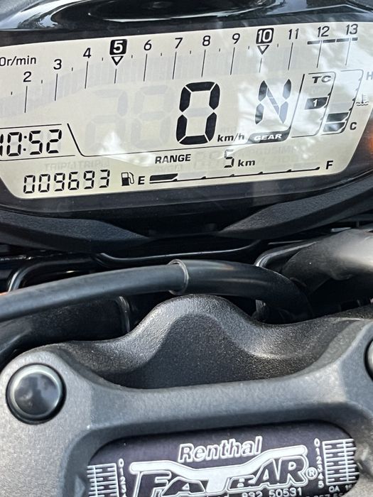 Suzuki gsxs 1000 abs