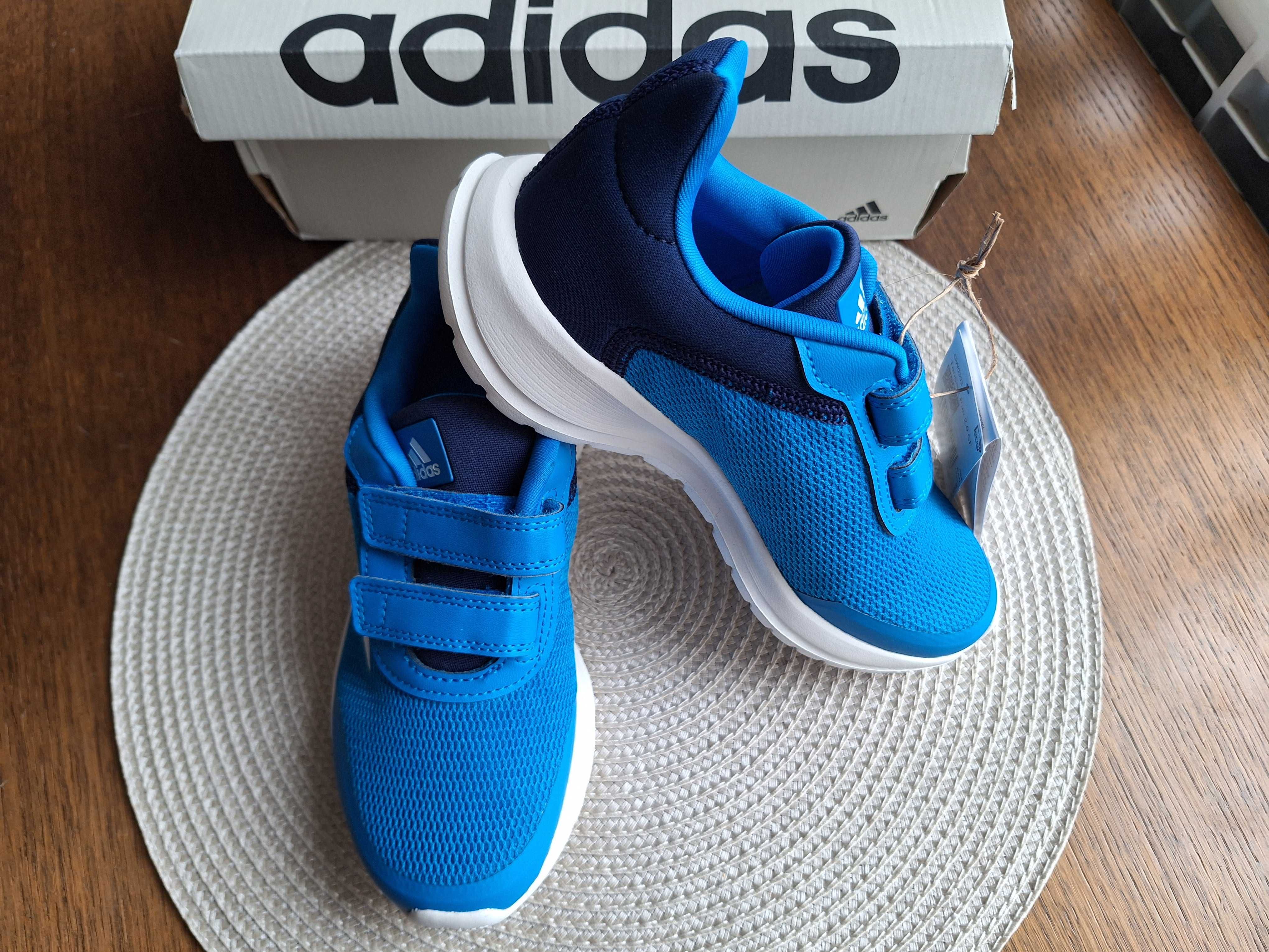 Нови маратонки/сандали на Adidas/Geox/Clarks - н. 32