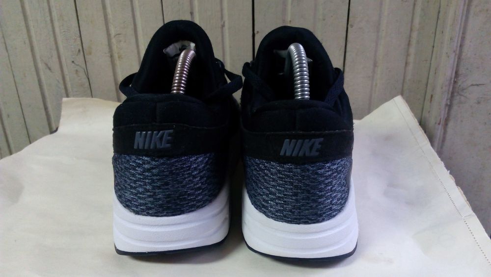 ''NIKE Air Max Zero Se''оригинални маратонки 39 номер