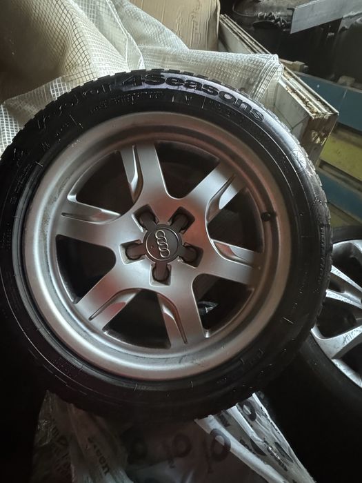 Jante audi a5 - a4 r 17 cu cauciucuri de iarnă