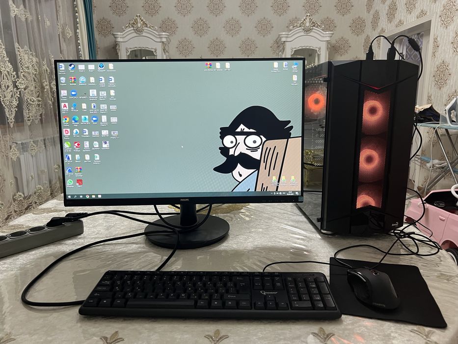 Компьютер.