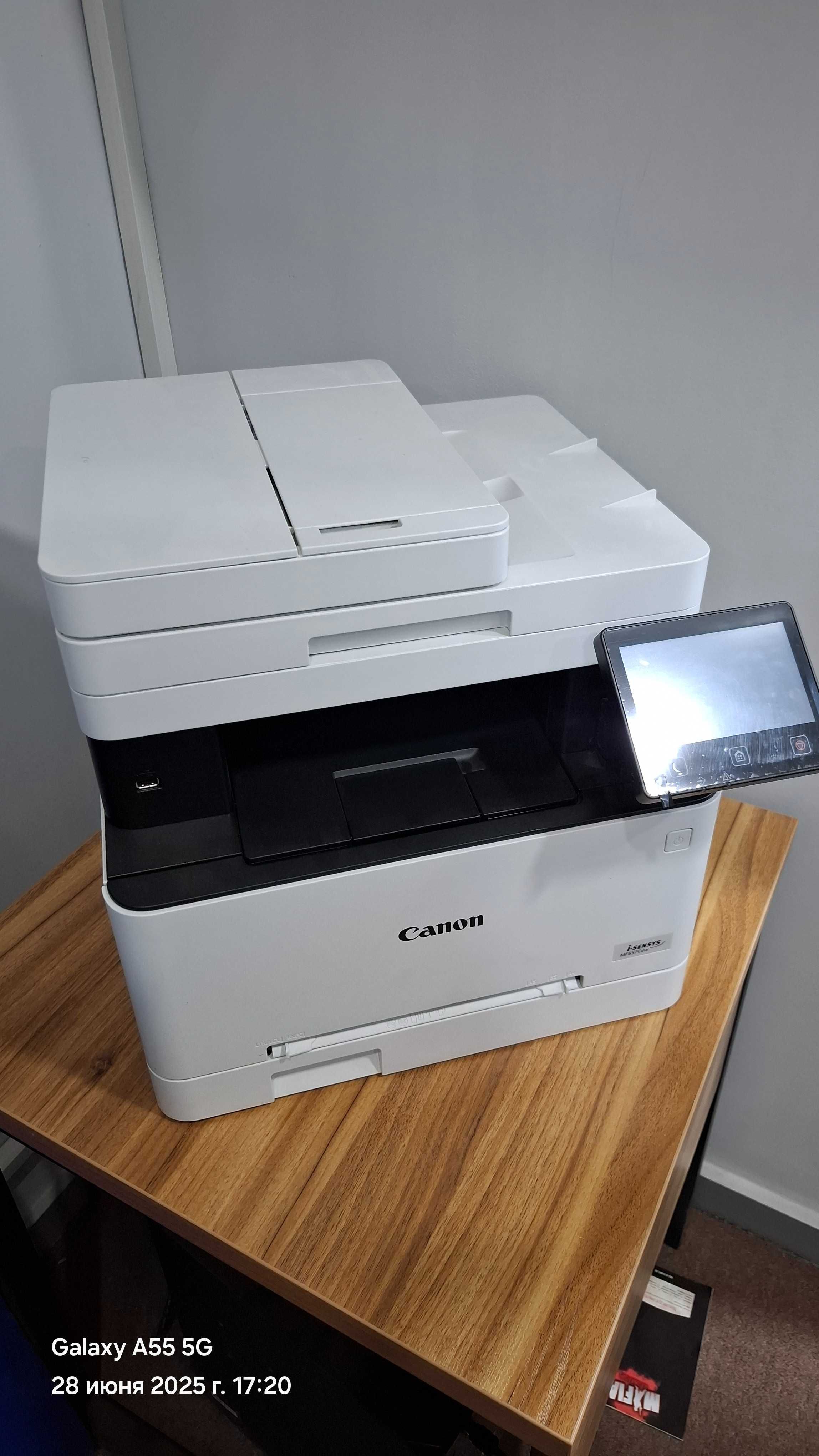 Продаю принтер Canon MF657Cdw