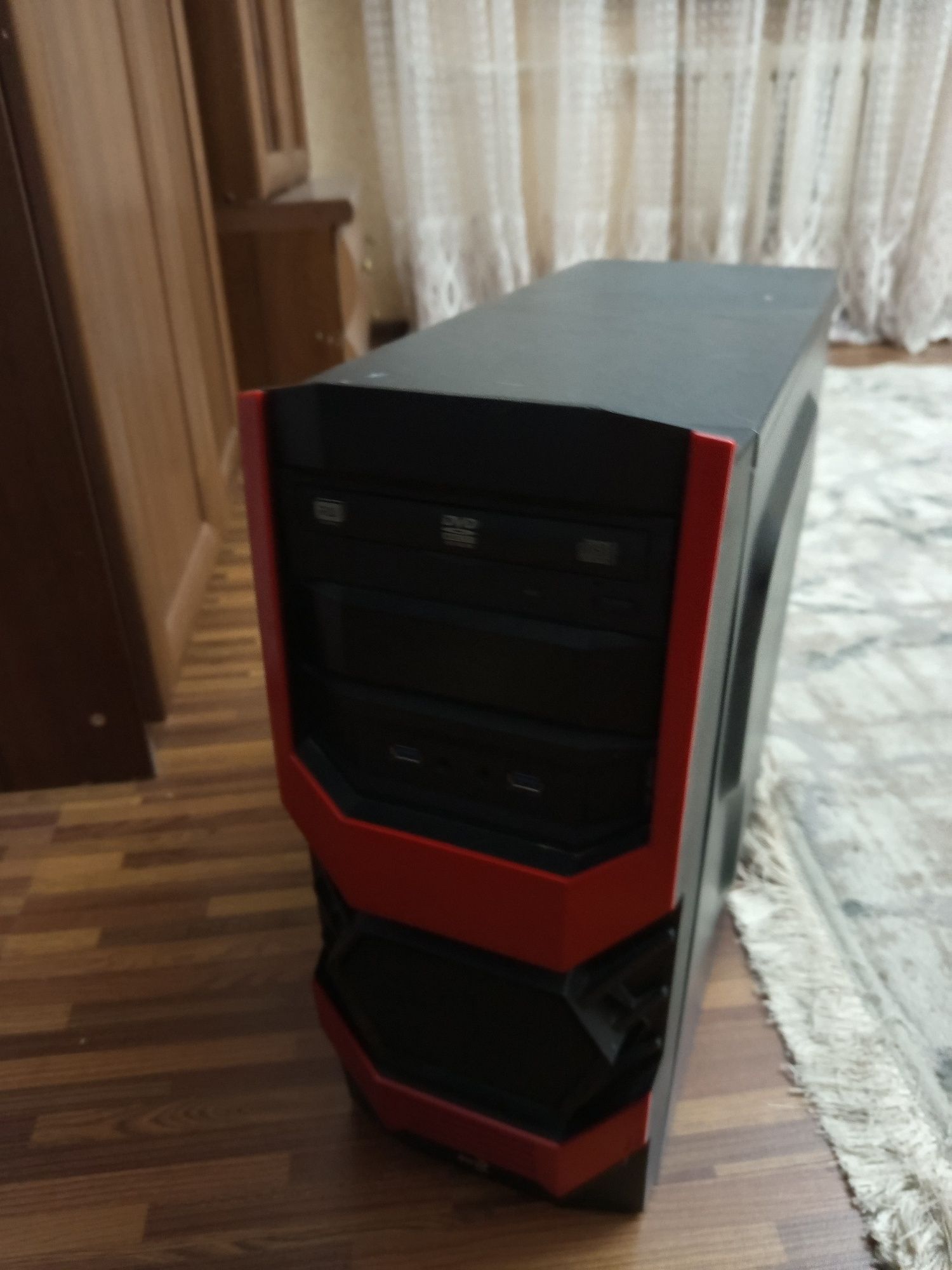Продаю компьютер+монитор