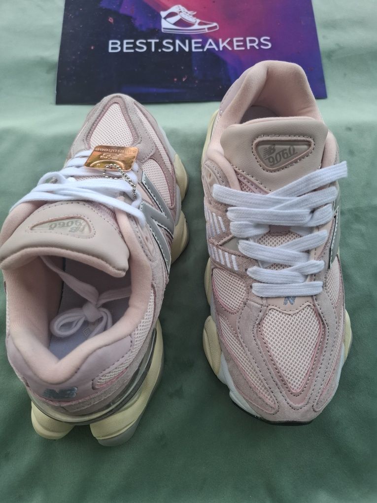 New Balance 9060. Mărimi 37, 38. 22, 5 -23,5 cm