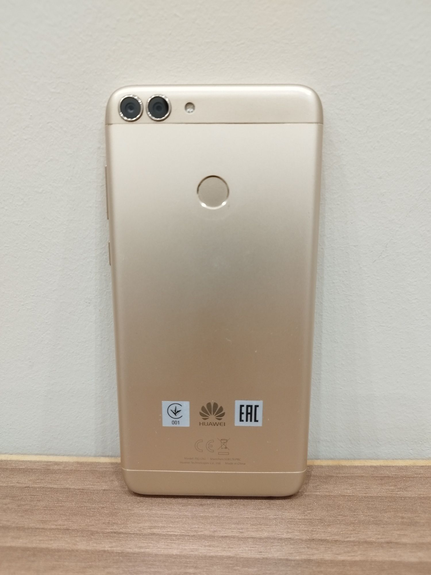 Huawei P Smart FIG-LX1