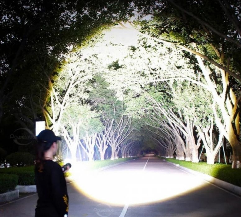 Мощен LED фенер JMK малък,USB зареждане с дисплей за заряда на батерия