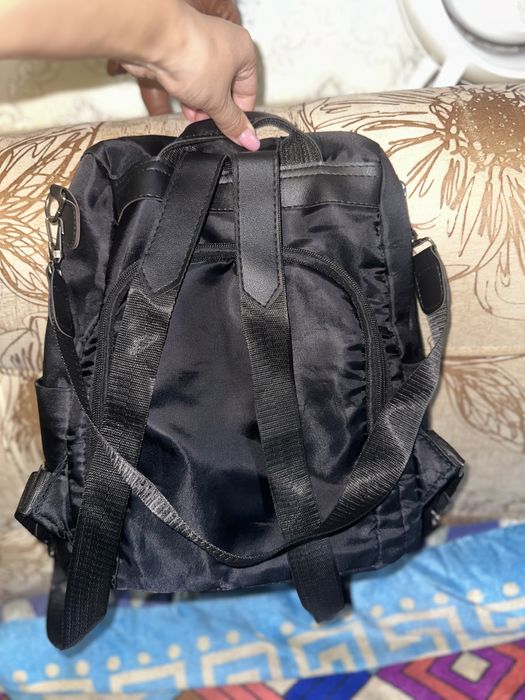Сумка рюкзак черного цвета