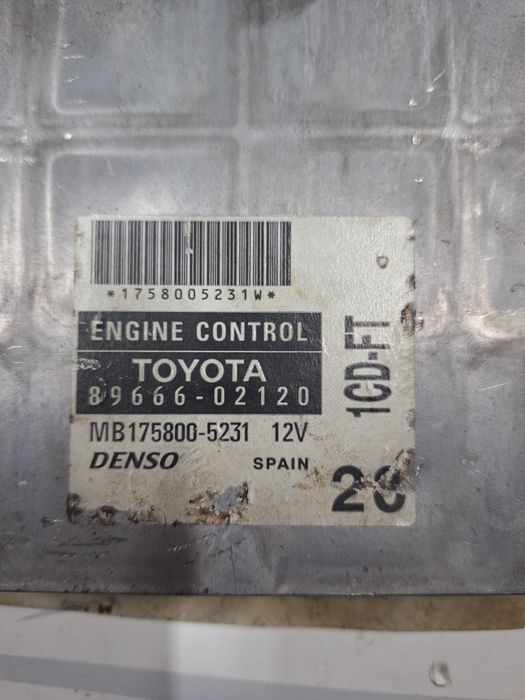 Компютър запалване за Toyota Corolla 2.0 D4D 2001г