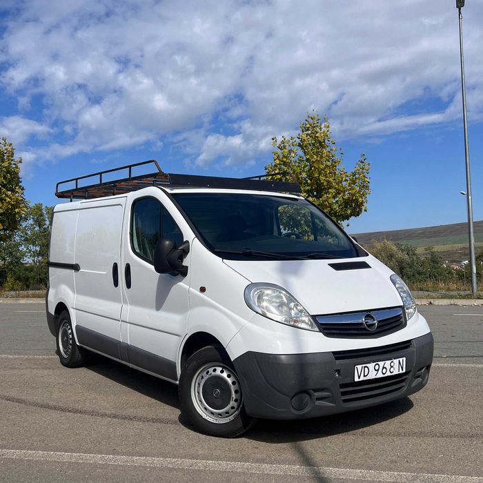 Opel Vivaro Model Scurt