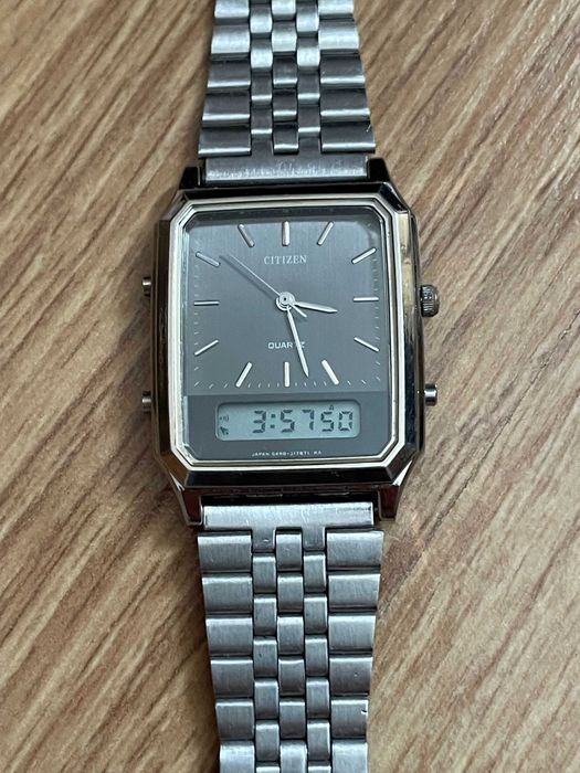 Vintage Citizen  Analog & Digital Impecabil Anii 80