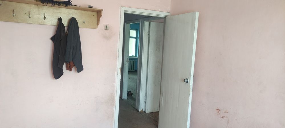 СРОЧНО продаётся своя 3х комнатная квартира