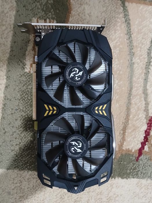 Продаю Видеокарту Rx 580 8гб (Peladn)