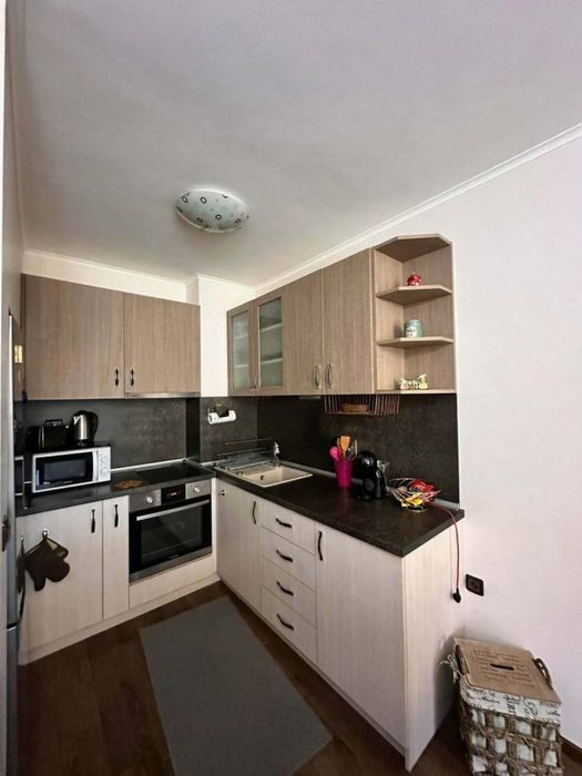 Двустайно жилище под наем в Тракия до Декатлон