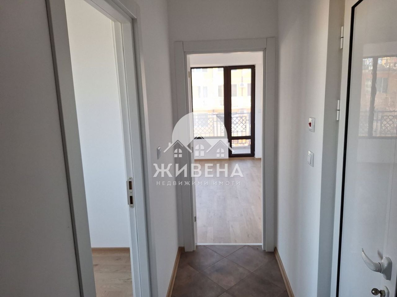 Продава се Двустаен апартамент в с. Кранево, Област Добрич - 57 кв.м за 1395 €/кв.м - Снимка #12