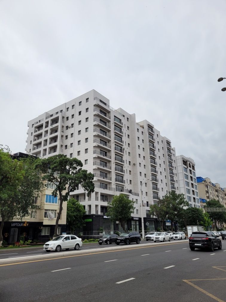 Марказда Новостройка Кадастр билан Гишт 2-хоналик 80 м² Нукус кучаси