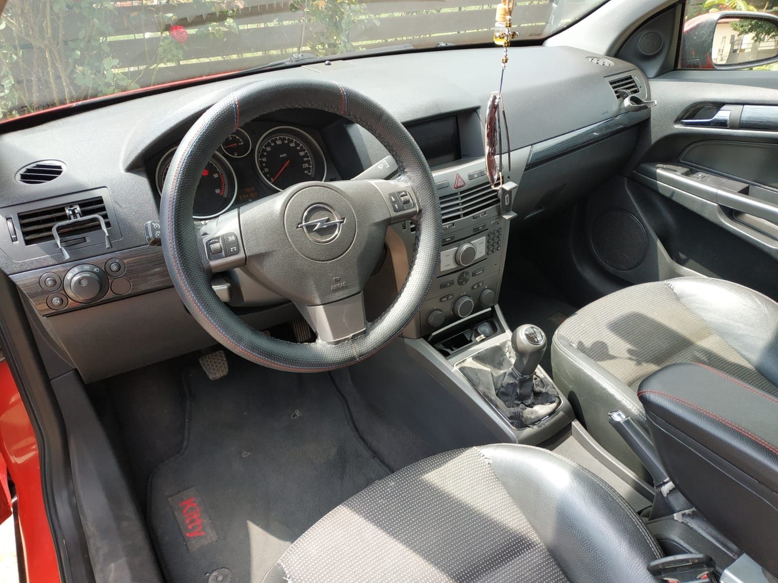Opel Astra gtc 150 cp+buton SPORT