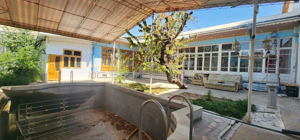 Юнусобод Метро Шахристон Елитний махаля 4соток фасад 17м место отлично