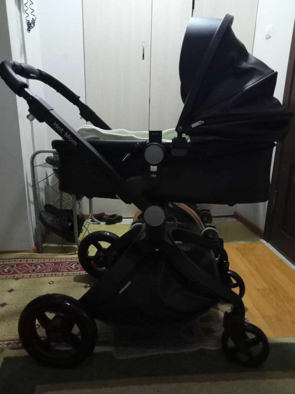 Детская коляска Hot Mom cрочно продается