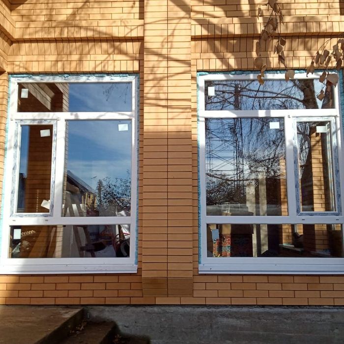 Пластиковые окна и двери,балконные рамы,москитние сетки и подоконники