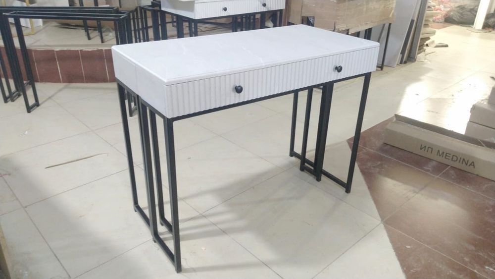 Стол трансформеры и Стол книжки