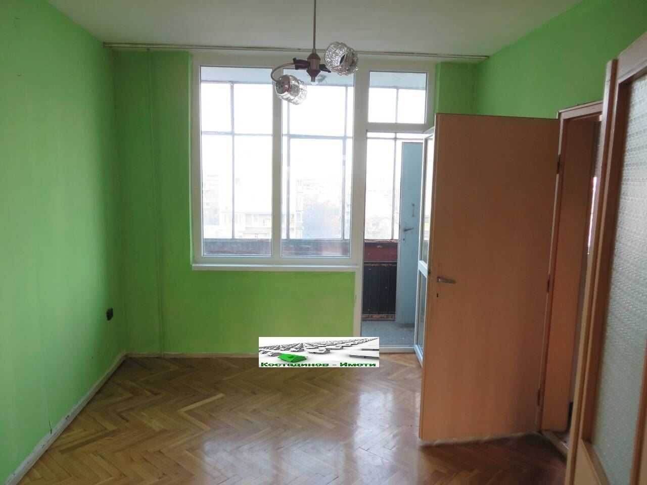 Продава се Тристаен апартамент в Пловдив, Кючук Париж - 107 кв.м за 1113 €/кв.м - Снимка #3