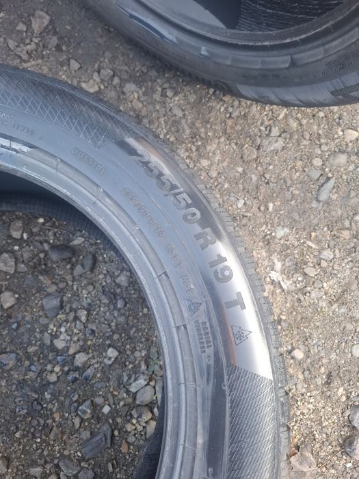 Vand 2 anvelope 255 50 19 continental de iarna bune dot 2021