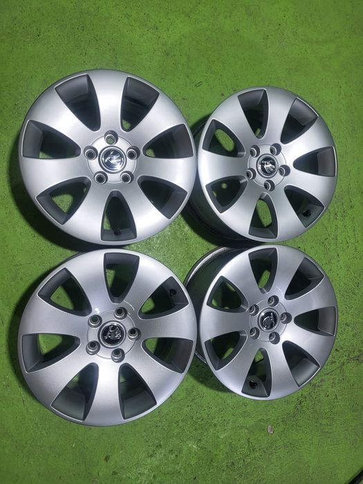 16 5x112 Skoda лети джанти 5х112 шкода