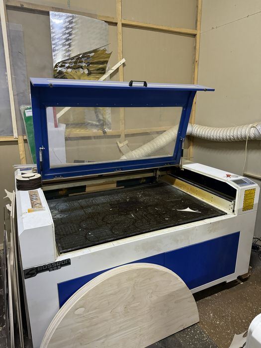 Лазерный станок 1.30х90см