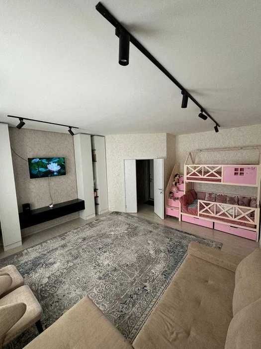 Сдаётся квартира на ЖК Ассалом Махтумкули‼️