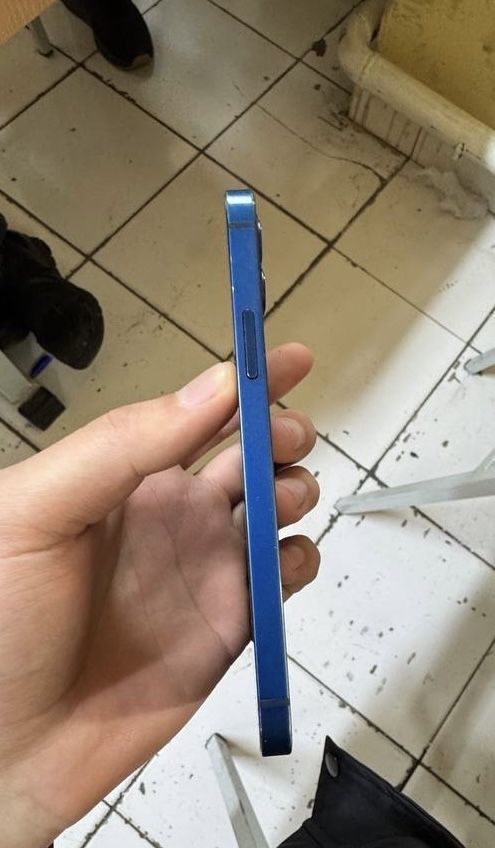 Iphone 12  86%  64 Gb