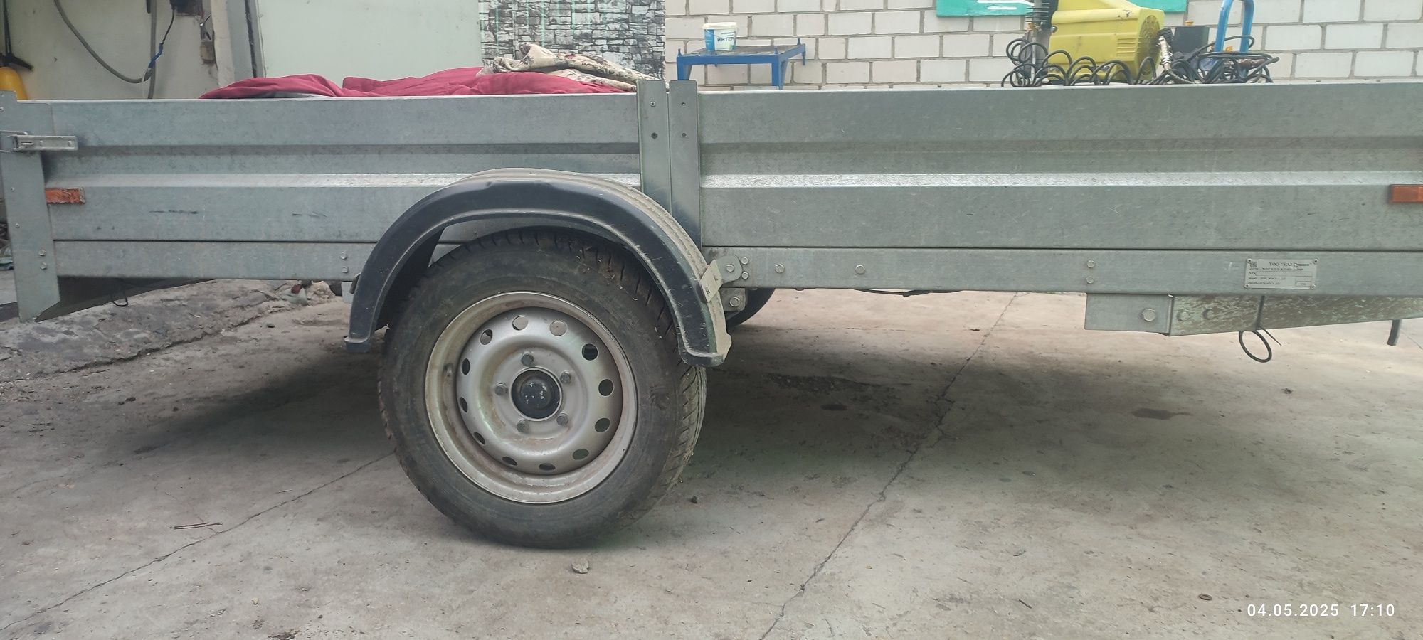 Прицеп для легкового автомобиля