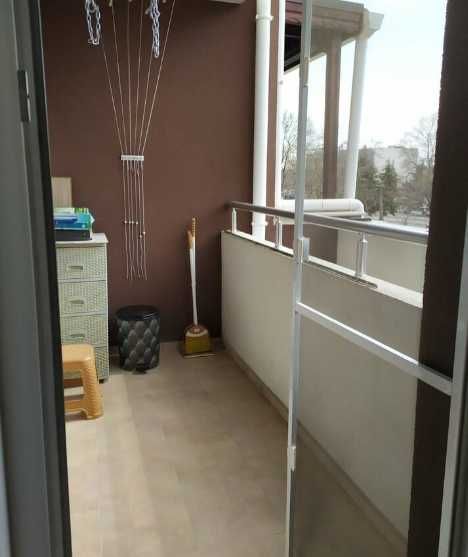 Дава се под наем Двустаен апартамент в Бургас, Славейков - 60 кв.м за 245 € - Снимка #7