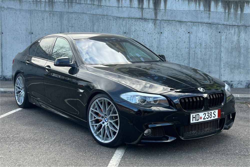 BMW F10//M PACHET//520D/Navi Mare/CarPlay/ShadowLine/Interior Sport M