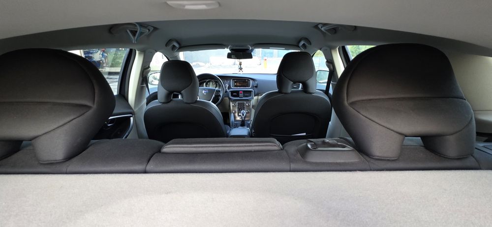 Volvo V40 Momentum