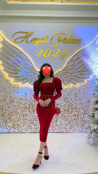 Продаю своё любимое красное платье