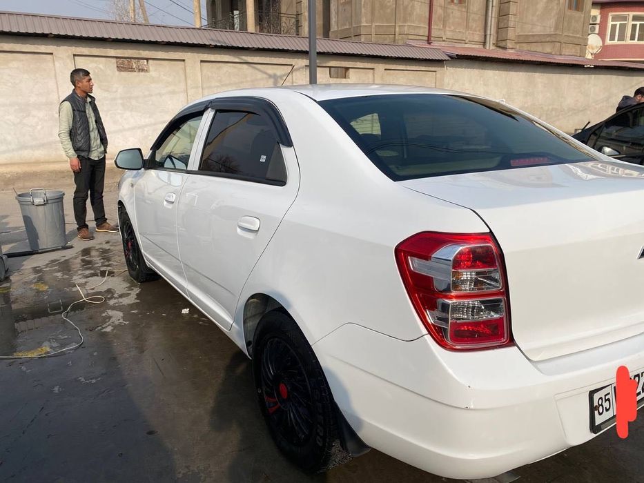 Cobalt 09.2020 srochna sotiladi.