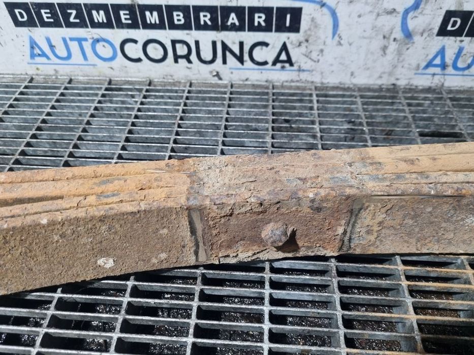 Foaie arc spate Nissan Navara D22 2.5 Diesel 1998 - 2004 SUV 2 Usi (1347) Diesel STANGA ...