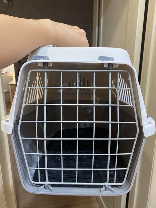 Переноска доя кошек и собак