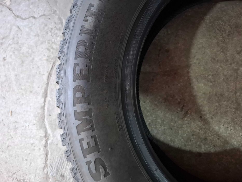 4 Зимни гуми Семперит 195/65/15 ДОТ24 (безплатно поставяне)