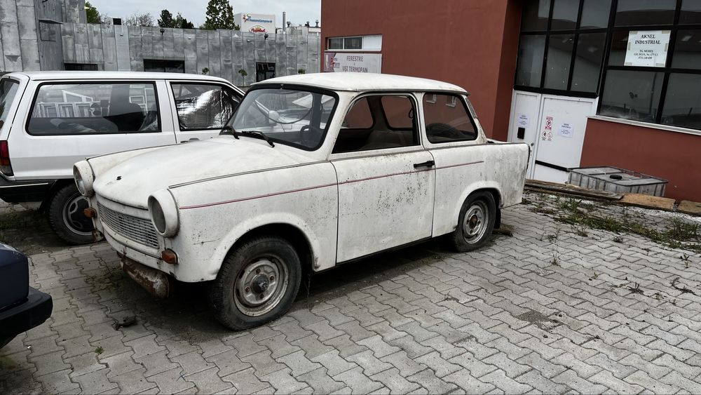 Caroserie Trabant 601