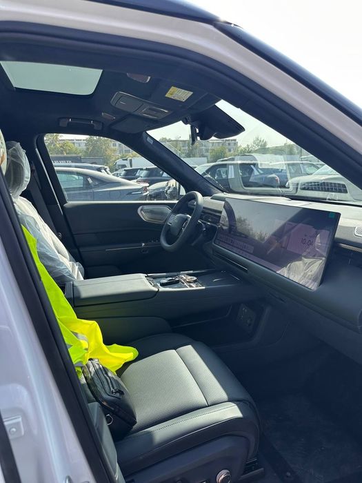 Lynk&Co 900 гибрид