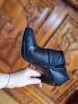 Botine din piele cu toc, marimea 36