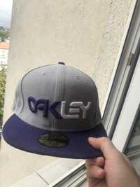 Vand sapca NewEra OAKLEY