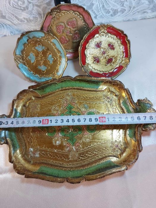 Италиански флорентински поднос