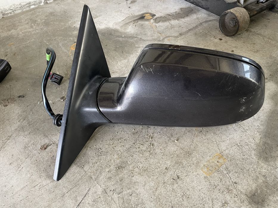 Oglinda stanga / dreapta Audi A5 b8 4 usi 8 t