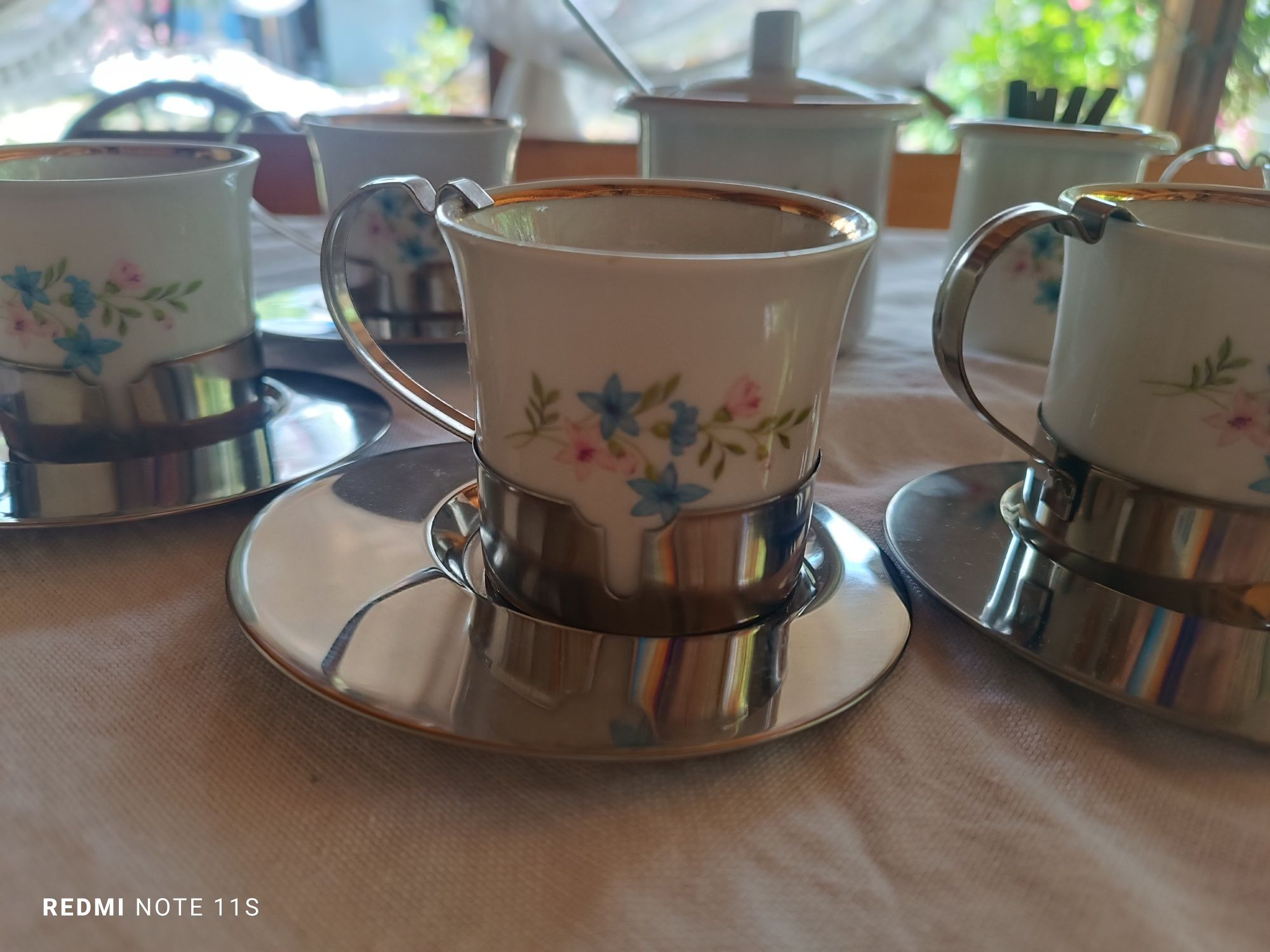 Нов сервиз за кафе