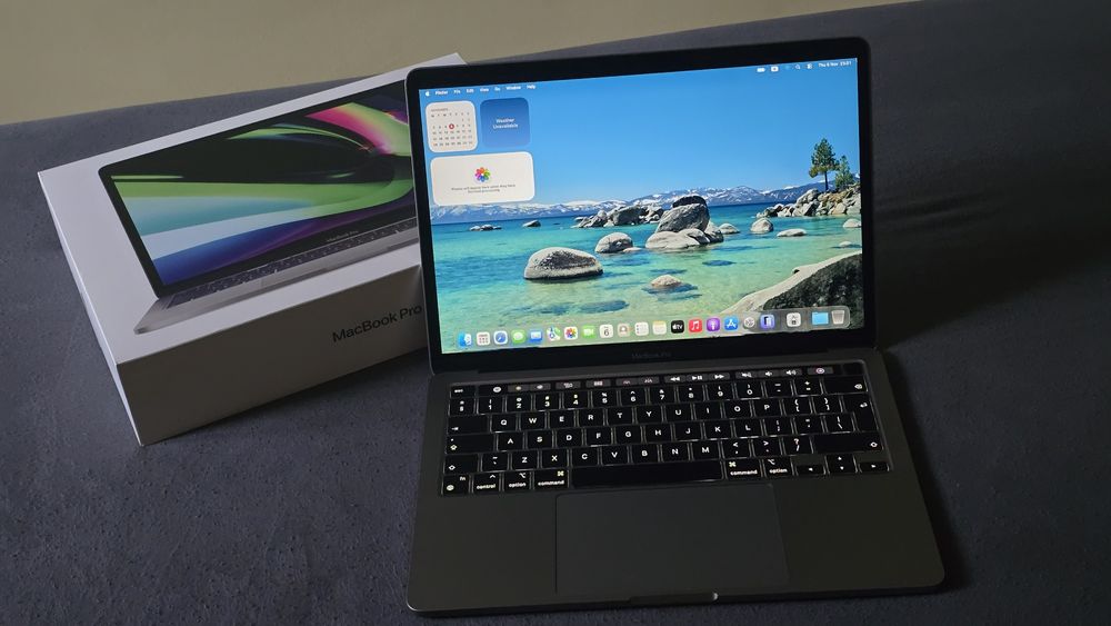 Apple Macbook Pro 13 A2338 M1 16GB RAM 512GB SSD