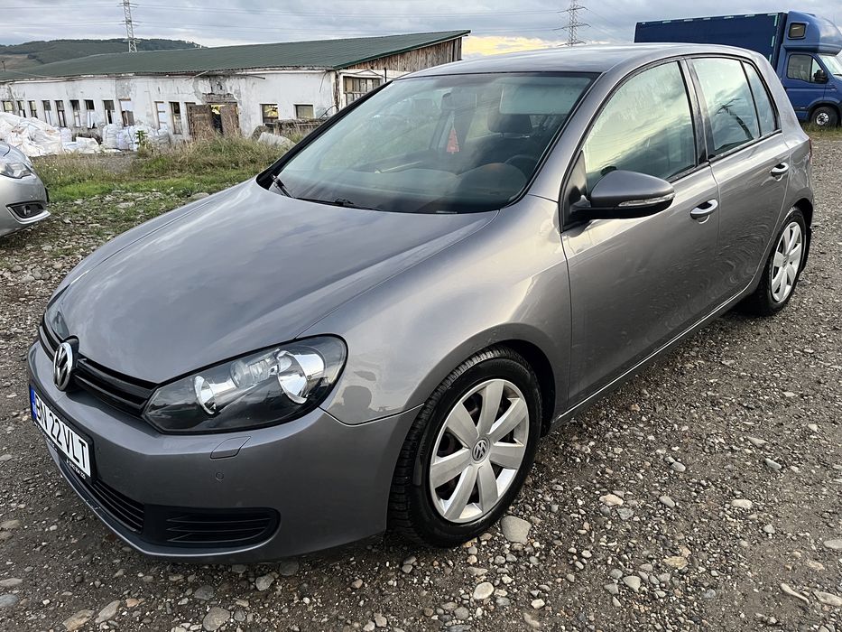 Inchiriez Volkswagen Golf 6 1.6 TDI Masina De Inchiriat