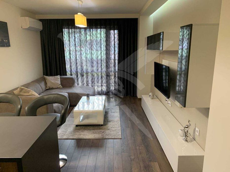 Двустаен апартамент с паркомясто 11638281